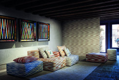 MissoniHomeWallcoverings04_Flamed Zig Zag_10342_Roomshot